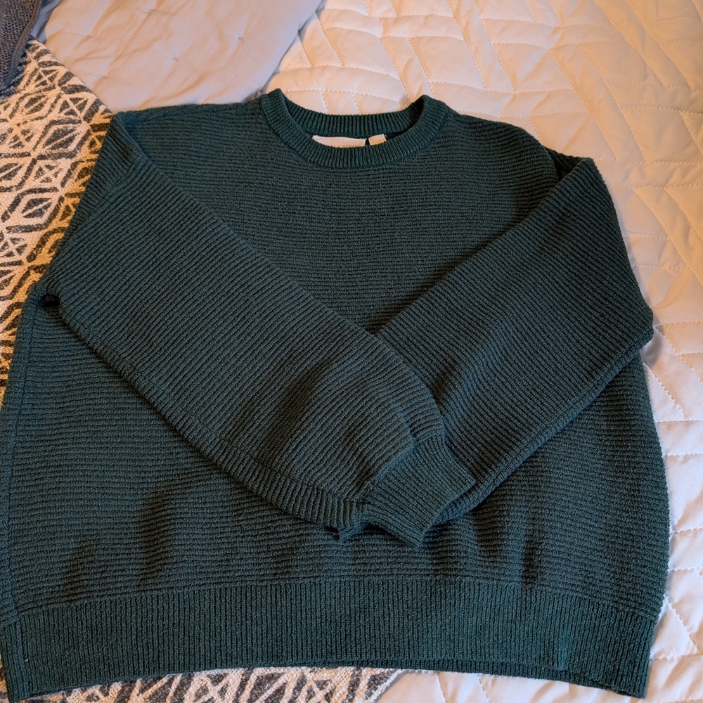Womens Green Sweater